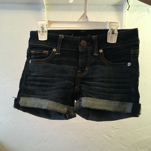American Eagle Shorts - Picture 1 of 5